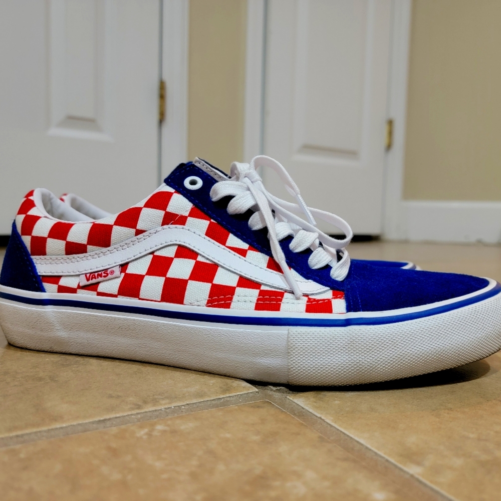 VANS Old Stool (Primary) Red/Blue/Yellow Checkered